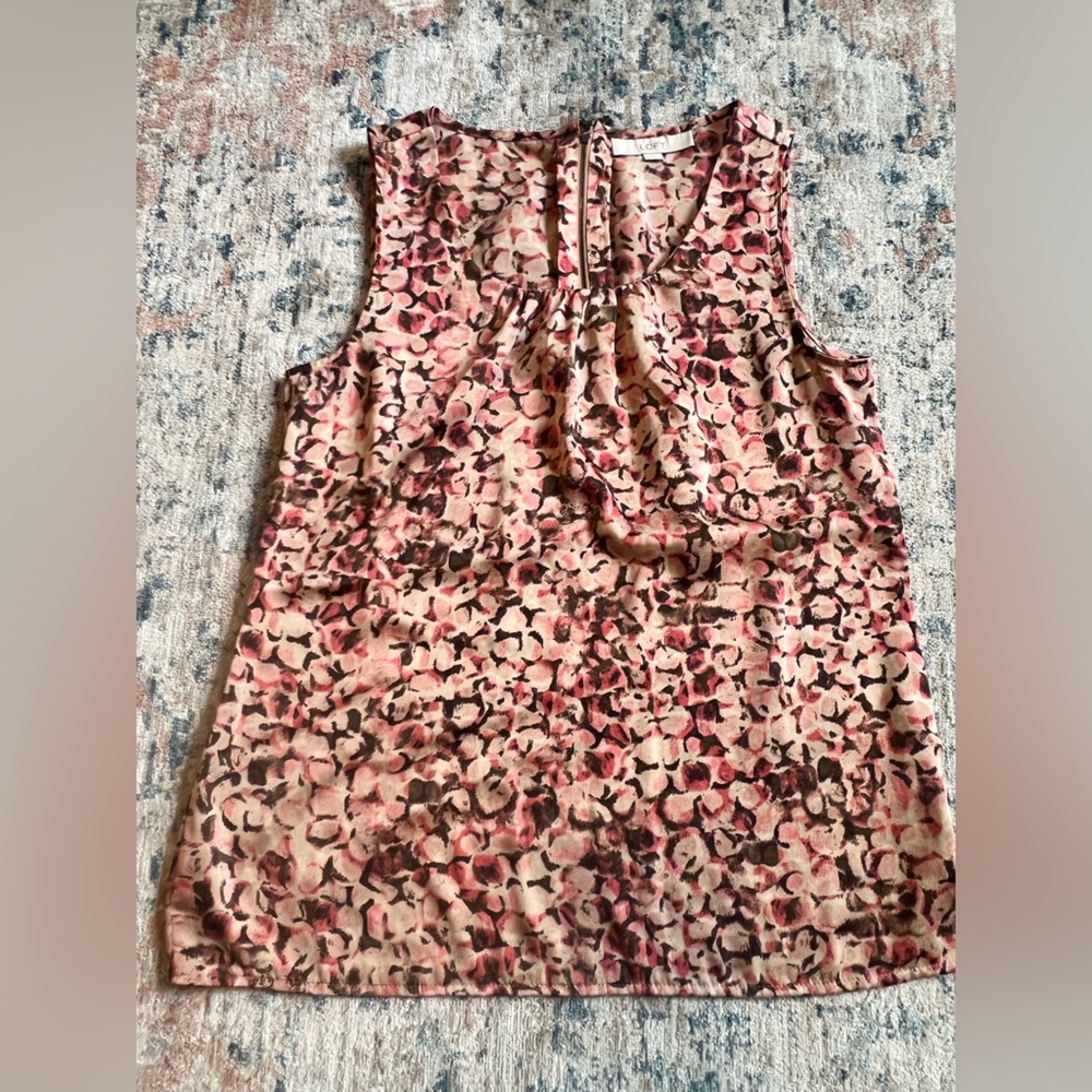 LOFT Pink and Brown Patterned sleeveless blouse w/zip back